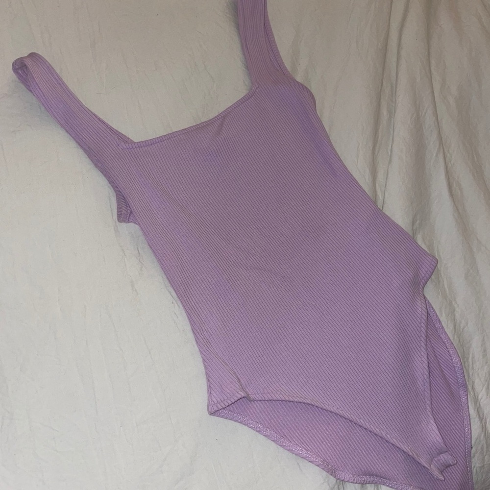 Square beck bodysuit